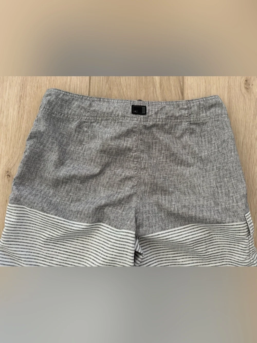 Mens O’Neill gray blue stripe board shorts surf swim trunks size 32 unlined